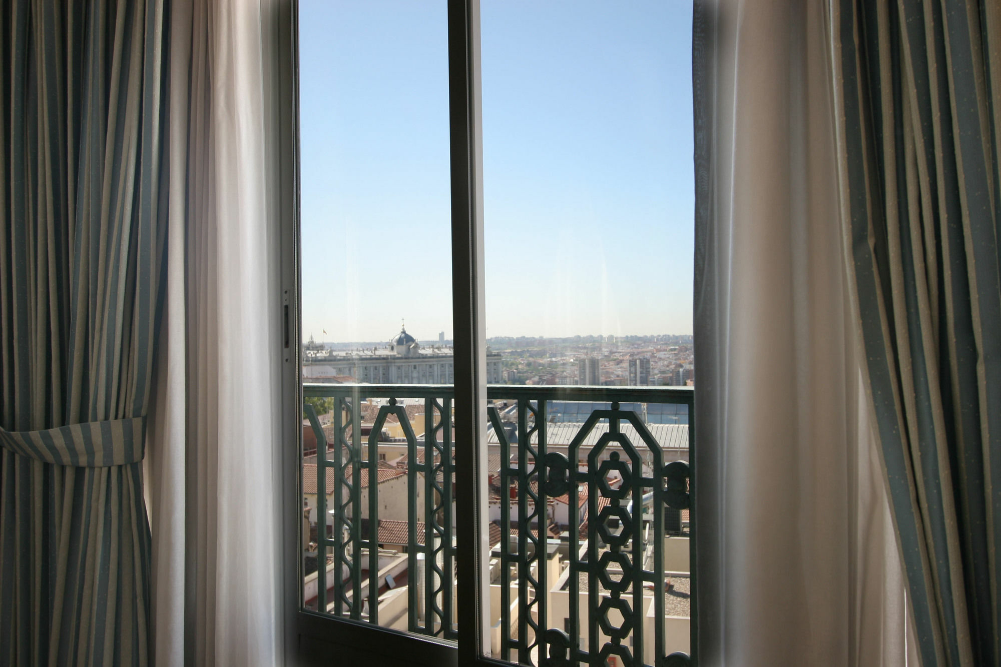 Guest house Rincon De Gran Via 3*